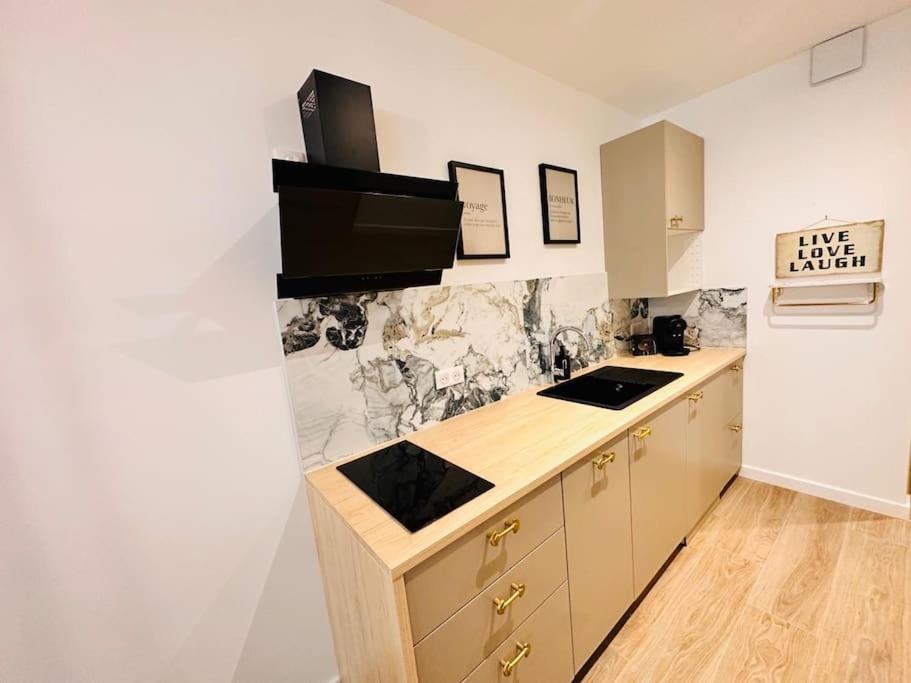 De Nana 2 - T2 Hypercentre, Rue Meynadier, Palais & Plage, Clim, Wifi Appartement Cannes